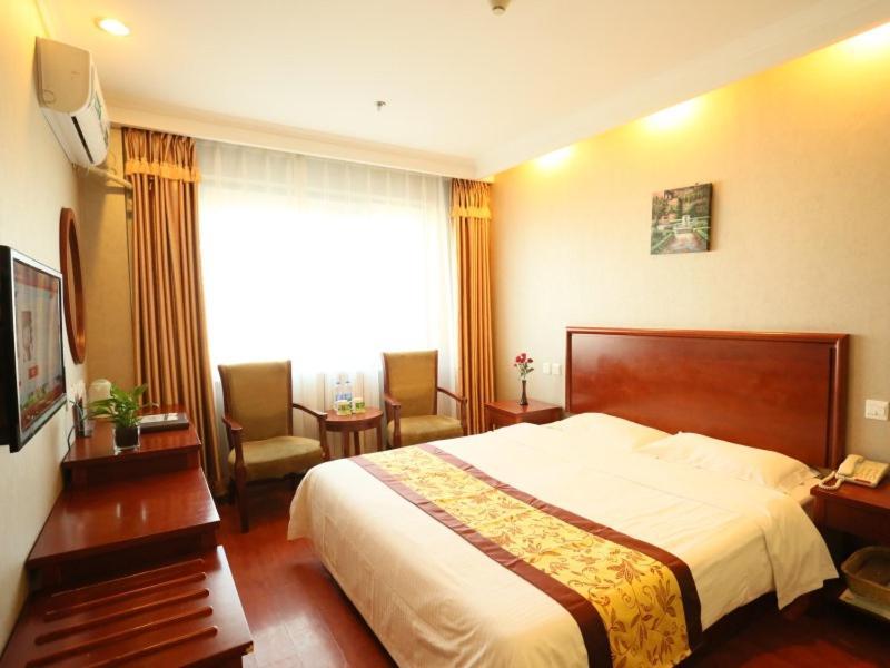 Greentree Inn Beijing Changping Shahe Metro Station Express Hotel Dış mekan fotoğraf