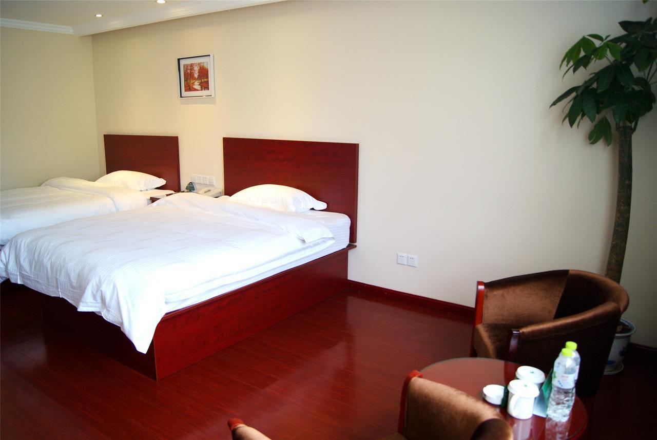 Greentree Inn Beijing Changping Shahe Metro Station Express Hotel Dış mekan fotoğraf