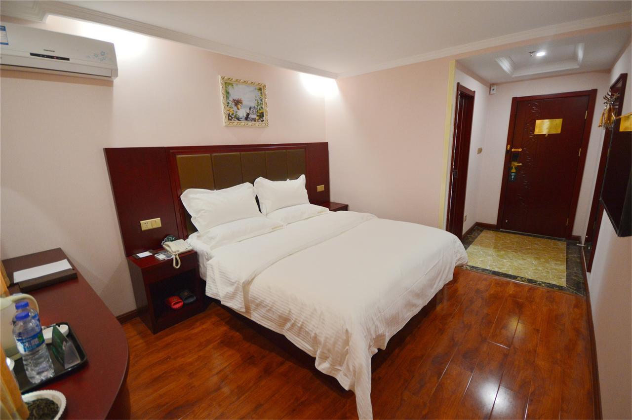 Greentree Inn Beijing Changping Shahe Metro Station Express Hotel Dış mekan fotoğraf