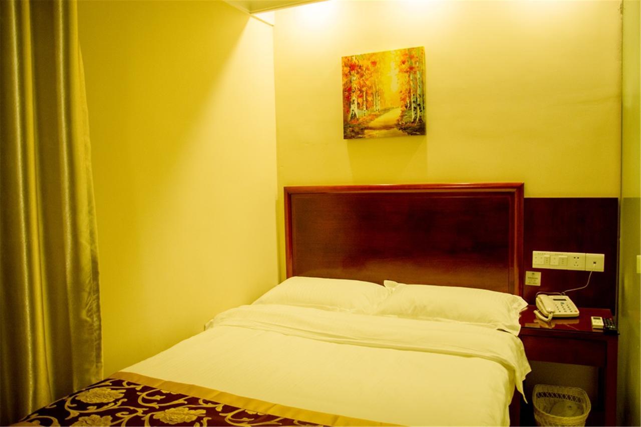 Greentree Inn Beijing Changping Shahe Metro Station Express Hotel Dış mekan fotoğraf